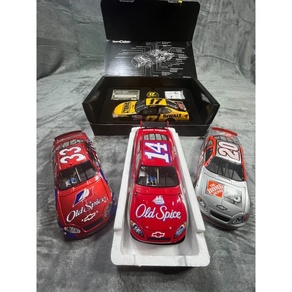 NASCAR 1:24 Diecast Tony Stewart Monte Carlo Matt Kenseth Collector Lot Of‎ 4